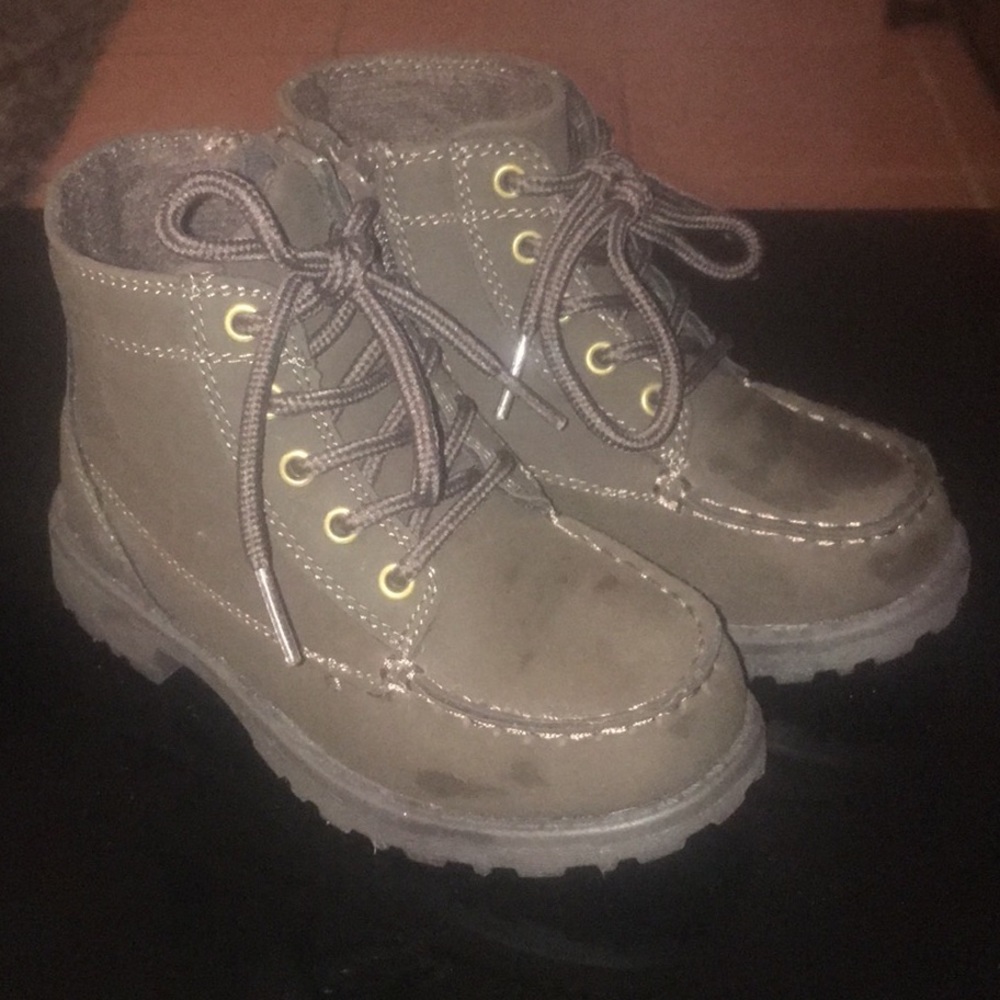 Children’s Place Brown Boots 9c